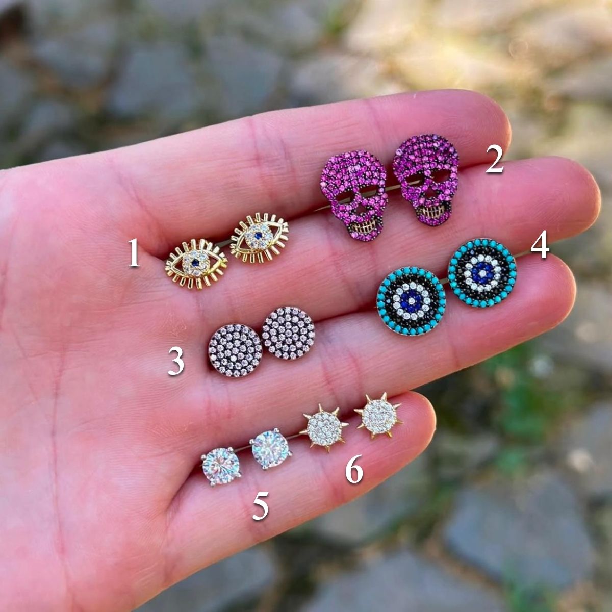 Ojos, mini skull, big dot, solitario, sol