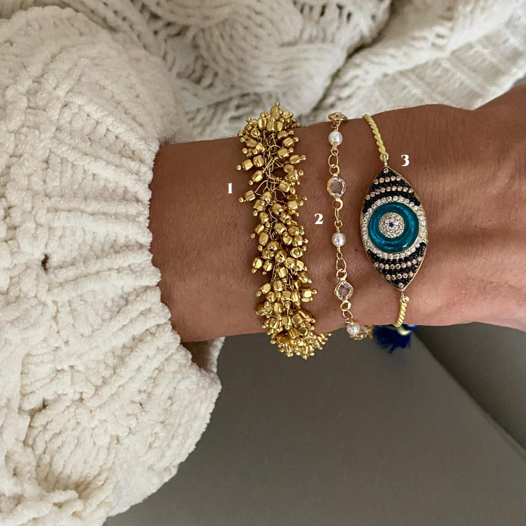 Dorada, Minimalist, Ojo Turco