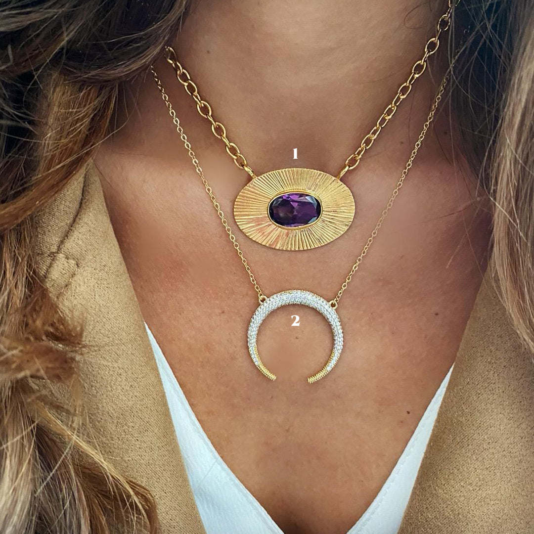 Media Luna invertida plateada y sol morado